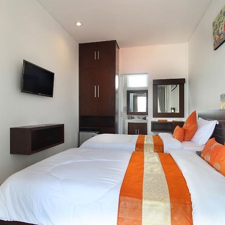 Lotus Tirta Seminyak Otel Dış mekan fotoğraf