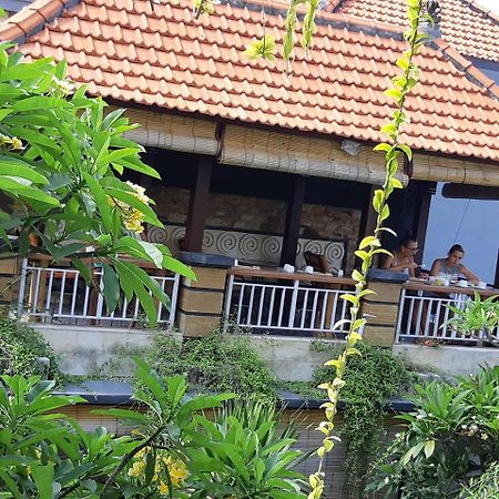 Lotus Tirta Seminyak Otel Dış mekan fotoğraf