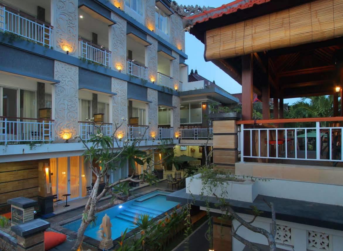 Lotus Tirta Seminyak Otel Dış mekan fotoğraf