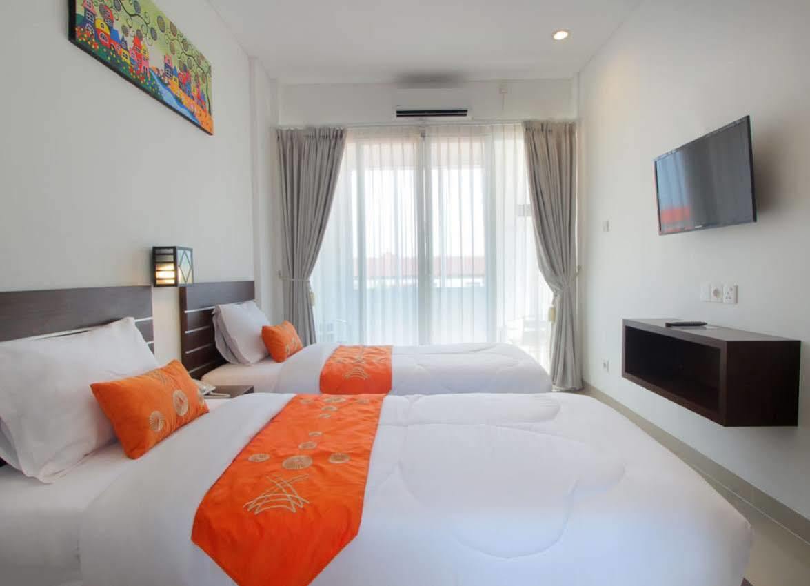 Lotus Tirta Seminyak Otel Dış mekan fotoğraf