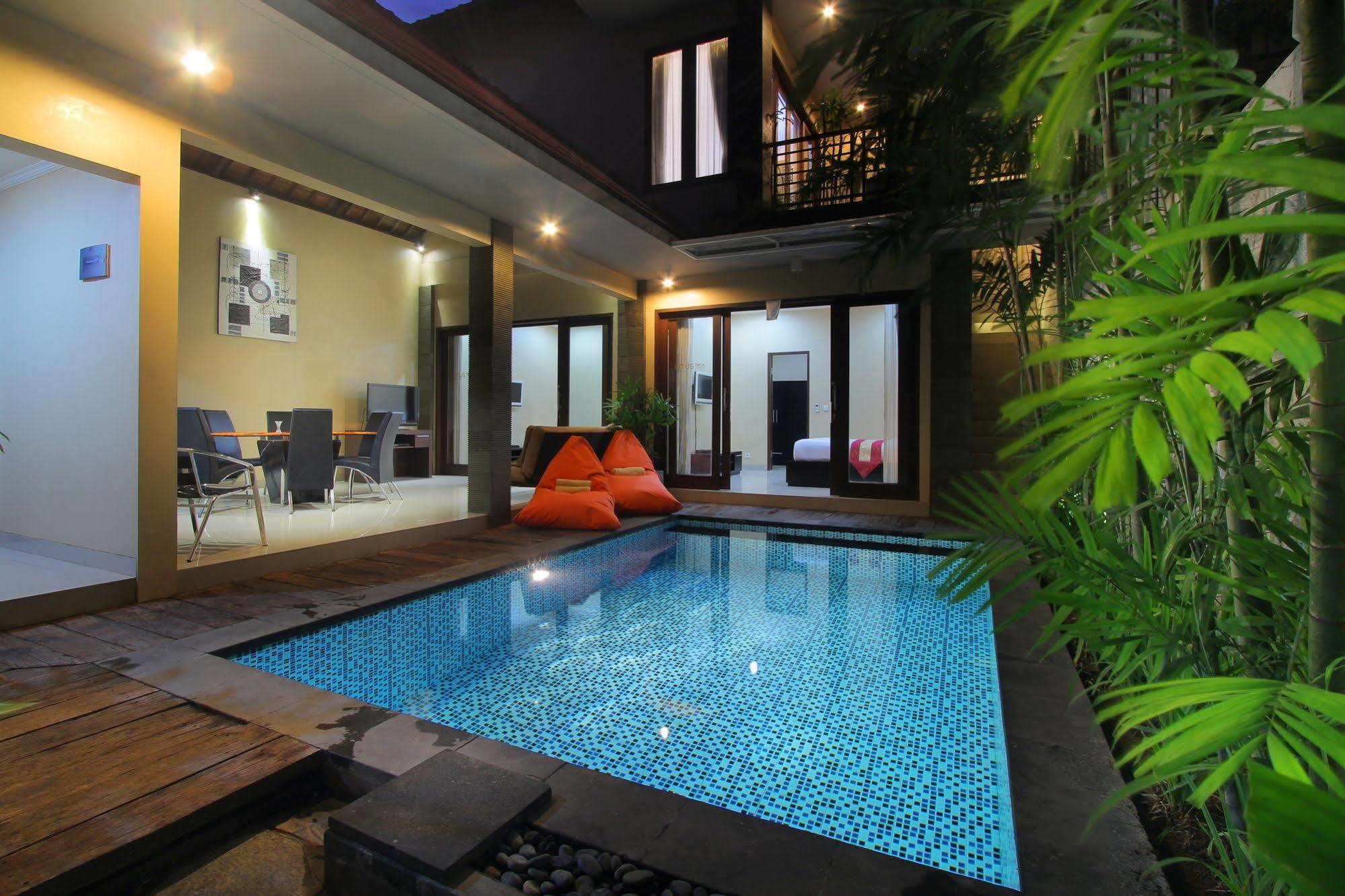Lotus Tirta Seminyak Otel Dış mekan fotoğraf