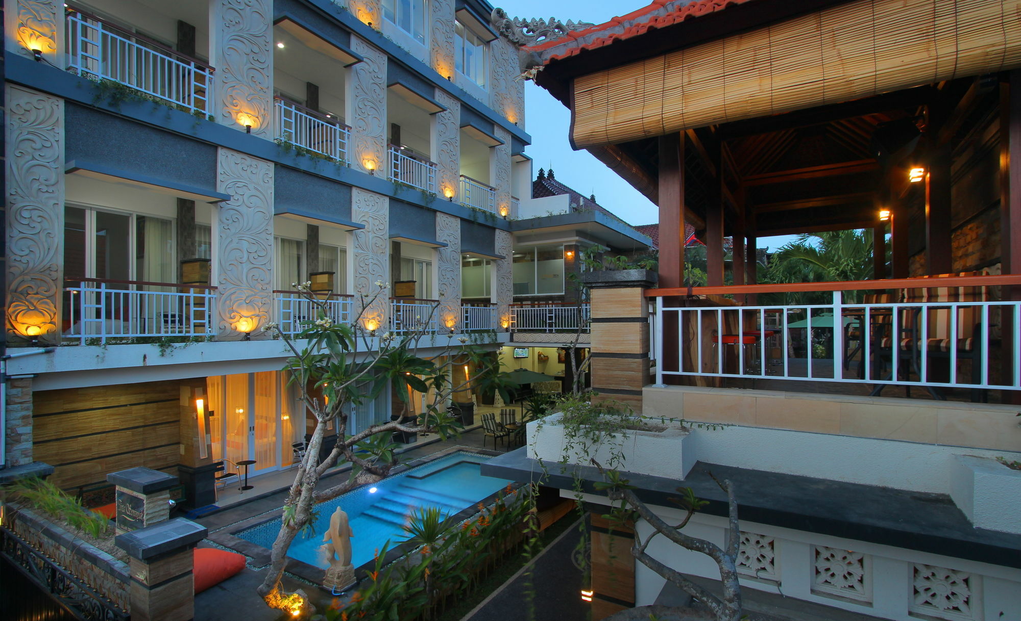 Lotus Tirta Seminyak Otel Dış mekan fotoğraf